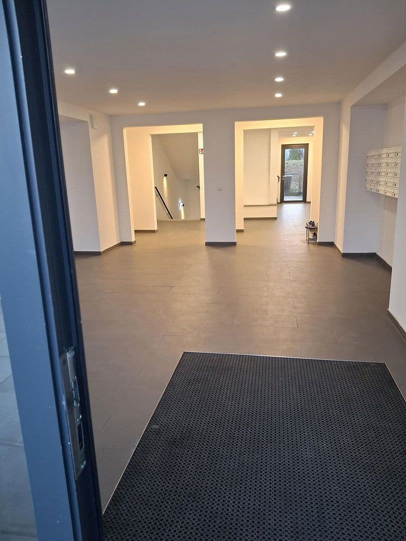 Prenájom bytu 2-izbový 50 m², Bahnhofstraße 25, Pottendorf, Dolné Rakúsko Prenájom bytu 2-izbový 50 m², Bahnhofstraße 25, Pottendorf, Dolné Rakúsko