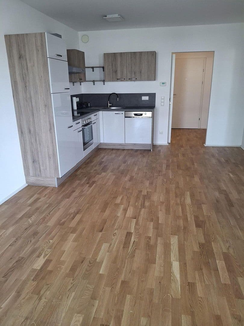 Prenájom bytu 2-izbový 50 m², Bahnhofstraße 25, Pottendorf, Dolné Rakúsko Prenájom bytu 2-izbový 50 m², Bahnhofstraße 25, Pottendorf, Dolné Rakúsko