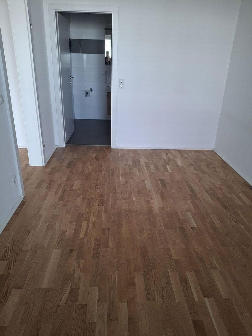 Prenájom bytu 2-izbový 50 m², Bahnhofstraße 25, Pottendorf, Dolné Rakúsko Prenájom bytu 2-izbový 50 m², Bahnhofstraße 25, Pottendorf, Dolné Rakúsko