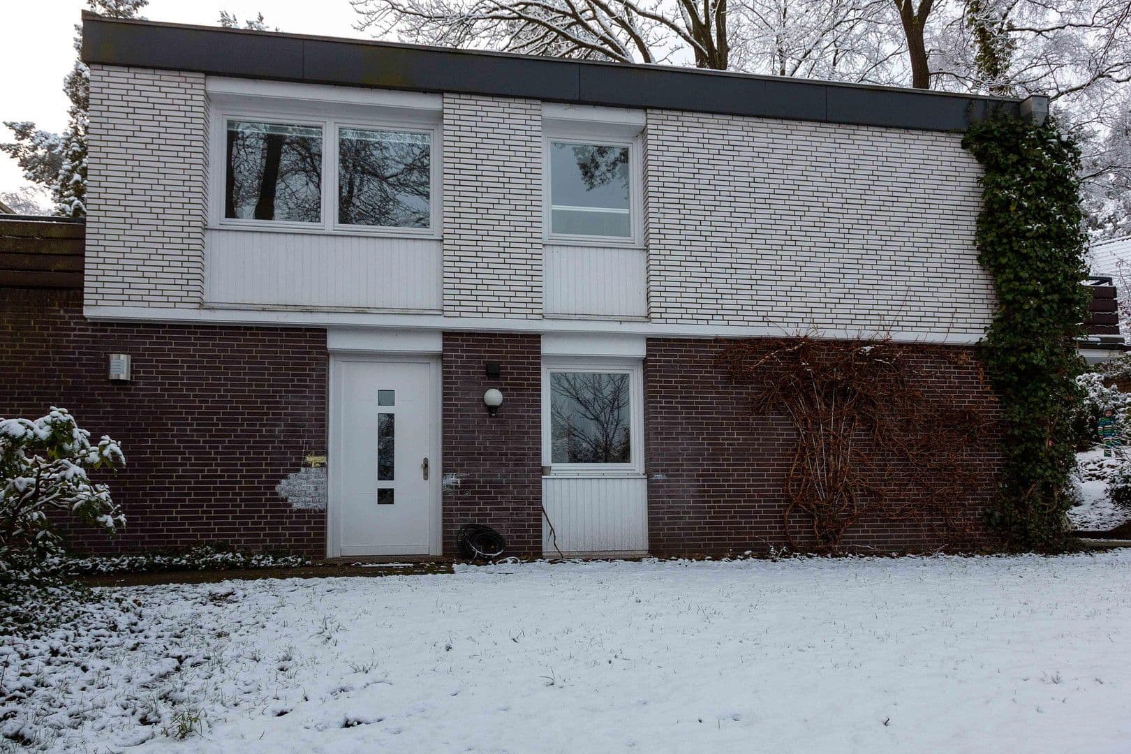 Predaj domu 200 m², pozemek 1.000 m², Hamburg, Hamburg Predaj domu 200 m², pozemek 1.000 m², Hamburg, Hamburg