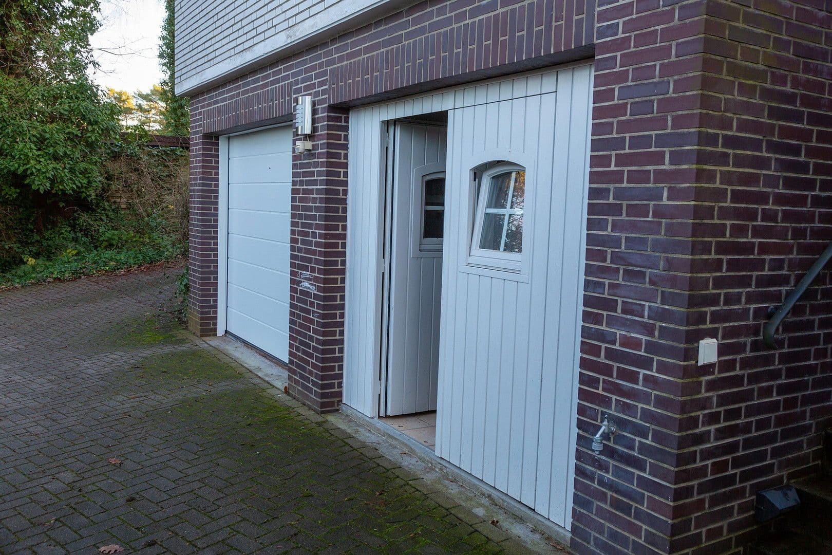 Predaj domu 200 m², pozemek 1.000 m², Hamburg, Hamburg Predaj domu 200 m², pozemek 1.000 m², Hamburg, Hamburg