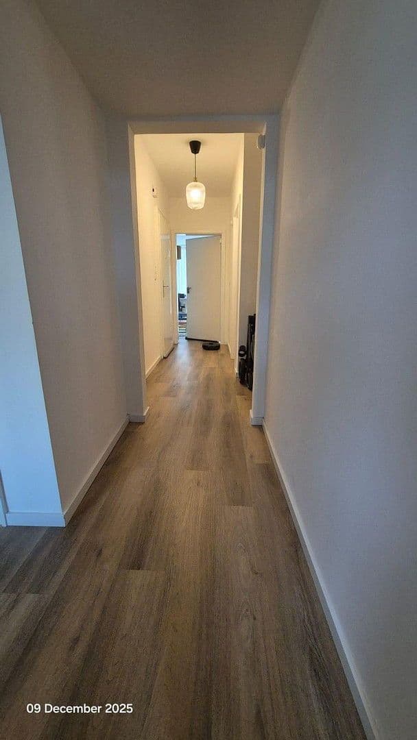 Prenájom bytu 3-izbový 64 m², Weißenburgstraße 30, Düsseldorf, Severné Porýnie - Westfálsko Prenájom bytu 3-izbový 64 m², Weißenburgstraße 30, Düsseldorf, Severné Porýnie - Westfálsko