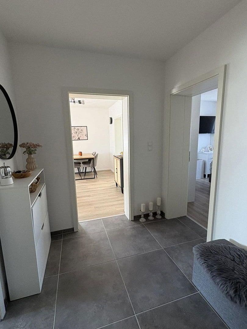 Prenájom bytu 2-izbový 83 m², Bismarckstr. 5, Grünberg, Hesensko Prenájom bytu 2-izbový 83 m², Bismarckstr. 5, Grünberg, Hesensko