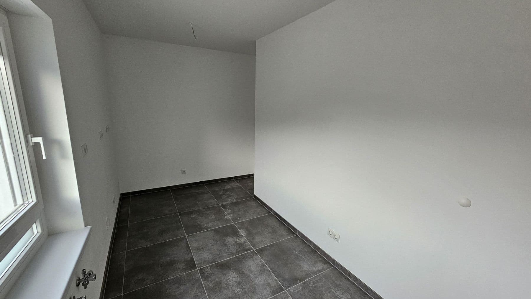 Prenájom bytu 2-izbový 83 m², Bismarckstr. 5, Grünberg, Hesensko Prenájom bytu 2-izbový 83 m², Bismarckstr. 5, Grünberg, Hesensko