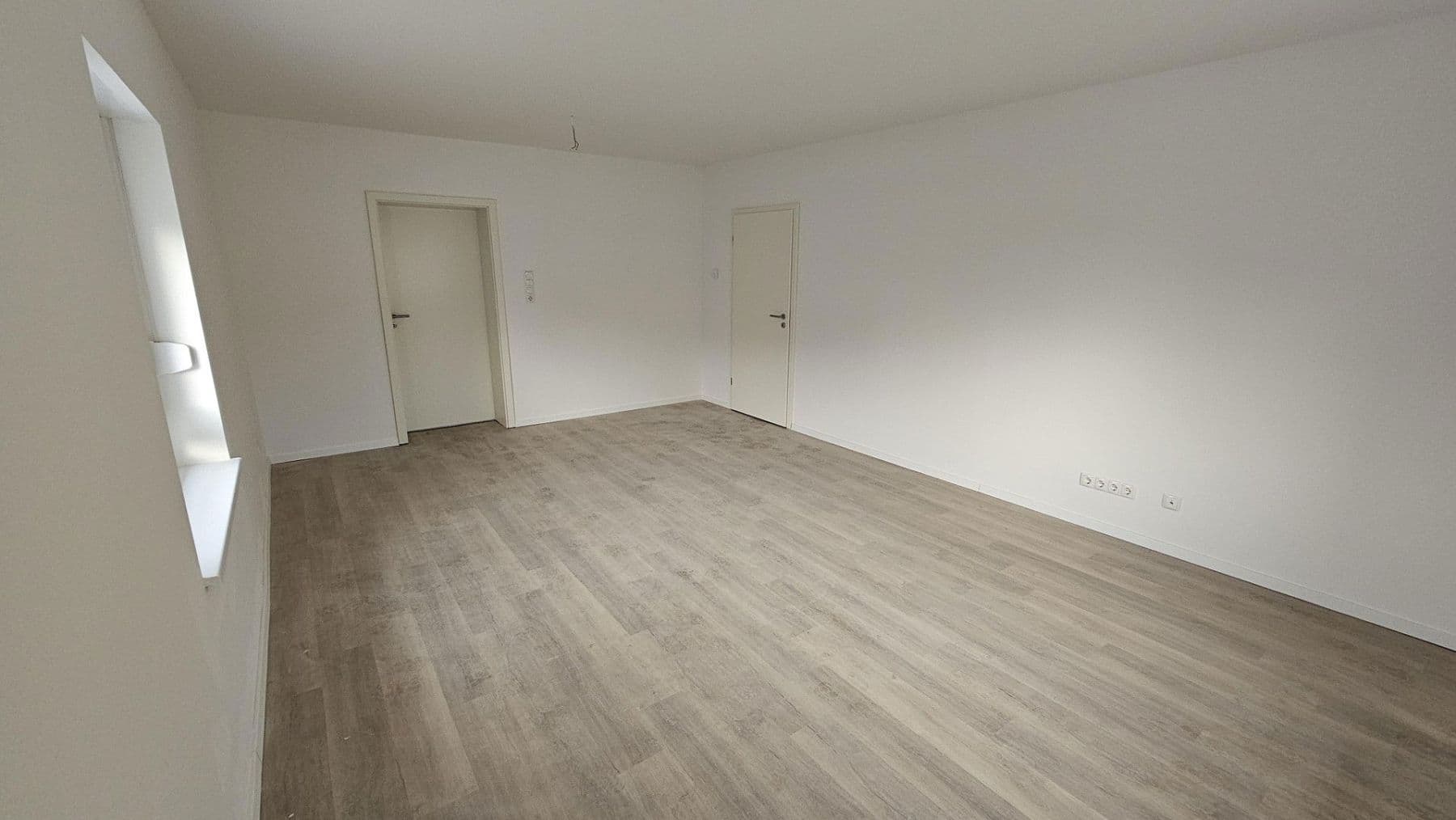 Prenájom bytu 2-izbový 83 m², Bismarckstr. 5, Grünberg, Hesensko Prenájom bytu 2-izbový 83 m², Bismarckstr. 5, Grünberg, Hesensko