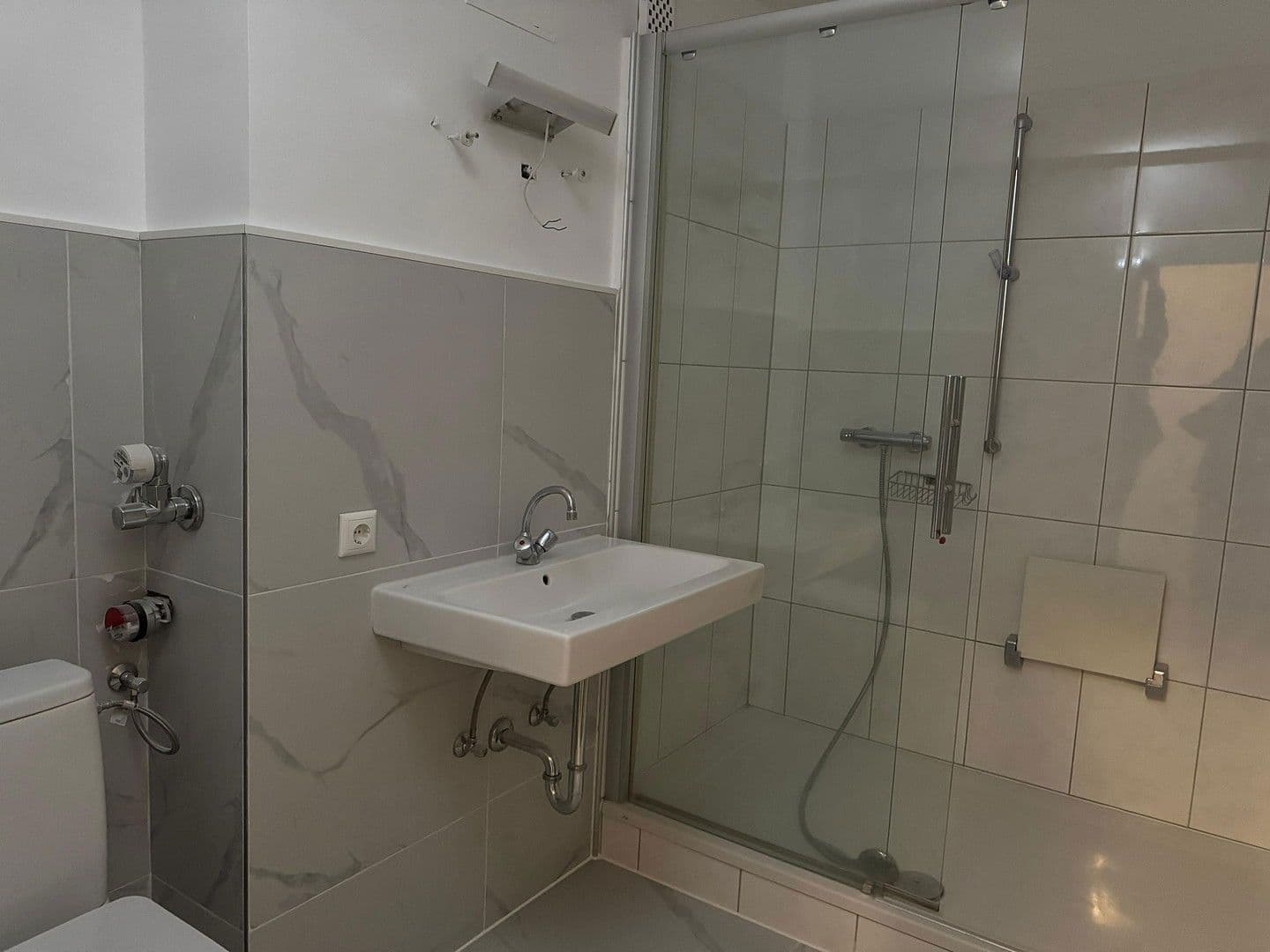 Prenájom bytu 2-izbový 55 m², Am Wald 11, Wiesbaden, Hesensko Prenájom bytu 2-izbový 55 m², Am Wald 11, Wiesbaden, Hesensko