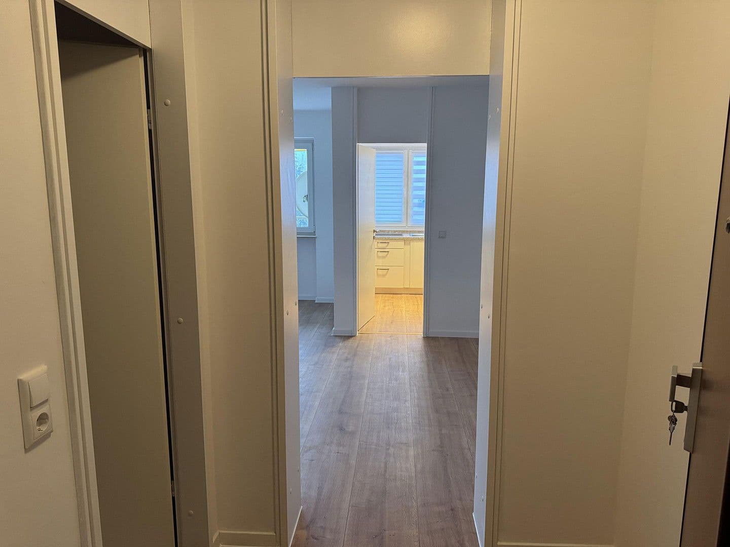 Prenájom bytu 2-izbový 55 m², Am Wald 11, Wiesbaden, Hesensko Prenájom bytu 2-izbový 55 m², Am Wald 11, Wiesbaden, Hesensko