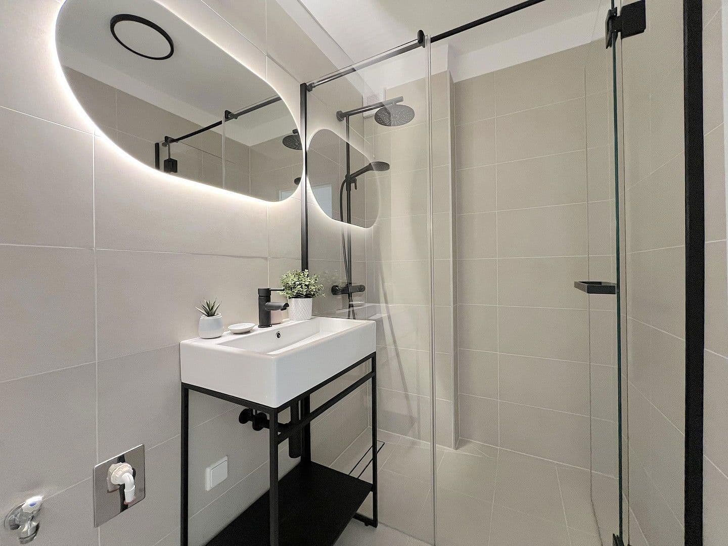 Predaj bytu 3-izbový 58 m², Hohlweggasse 28, Wien, Viedeň Predaj bytu 3-izbový 58 m², Hohlweggasse 28, Wien, Viedeň