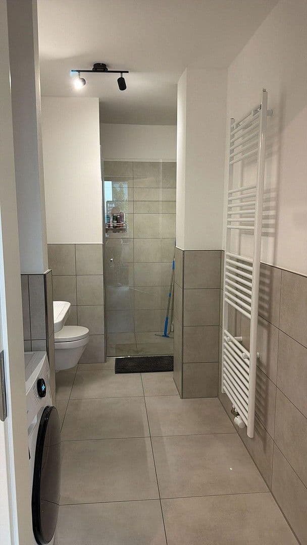 Prenájom bytu 2-izbový 81 m², Dorfstraße 13a, Germering, Bavorsko Prenájom bytu 2-izbový 81 m², Dorfstraße 13a, Germering, Bavorsko