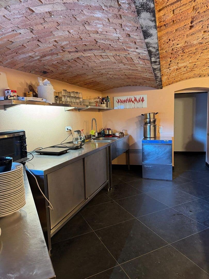 Predaj nebytového priestoru 1.186 m², Delitzscher Straße 80, Halle, Sasko-Anhaltsko Predaj nebytového priestoru 1.186 m², Delitzscher Straße 80, Halle, Sasko-Anhaltsko