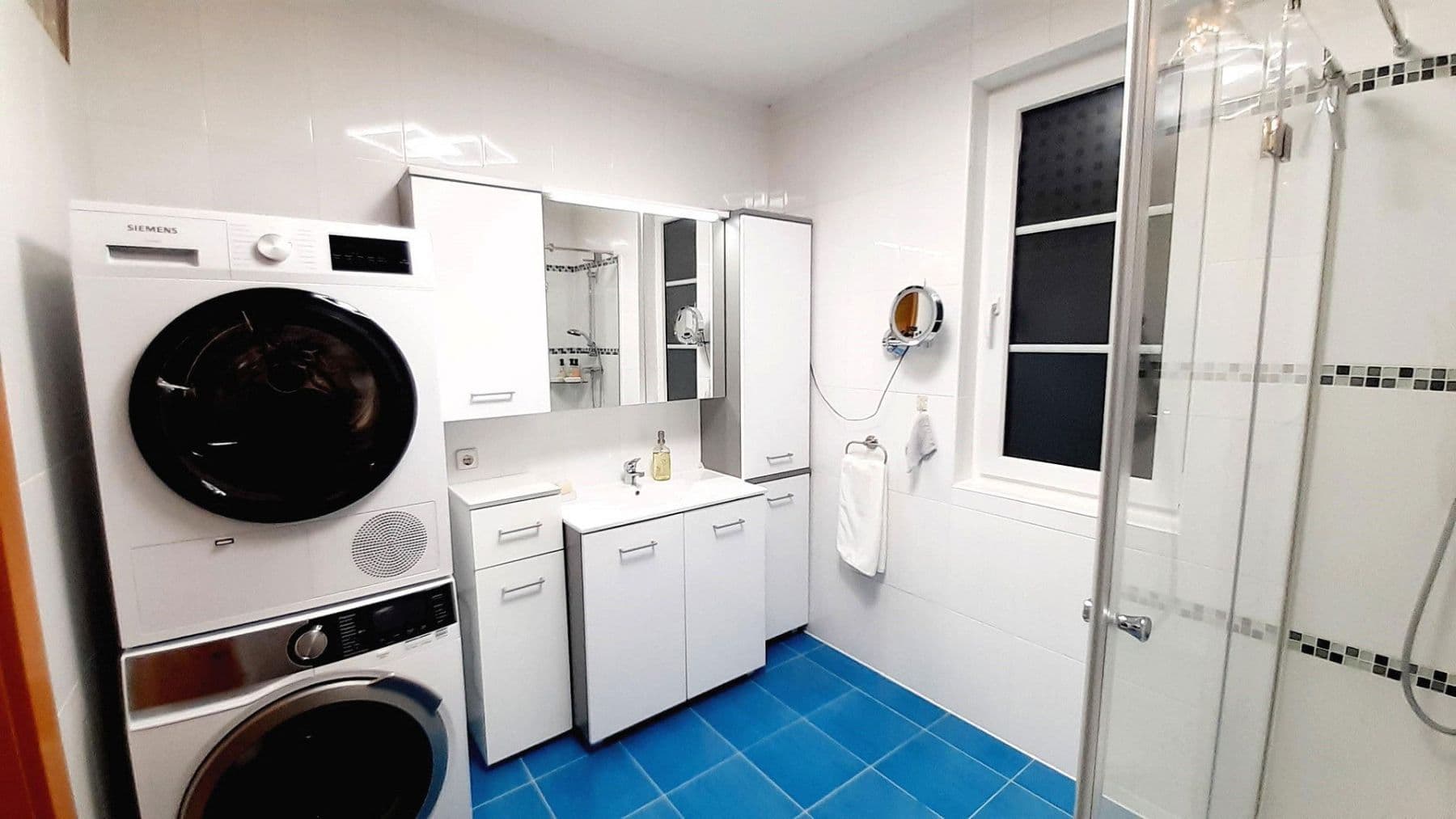 Predaj domu 196 m², pozemek 892 m², Lassee, Dolné Rakúsko Predaj domu 196 m², pozemek 892 m², Lassee, Dolné Rakúsko