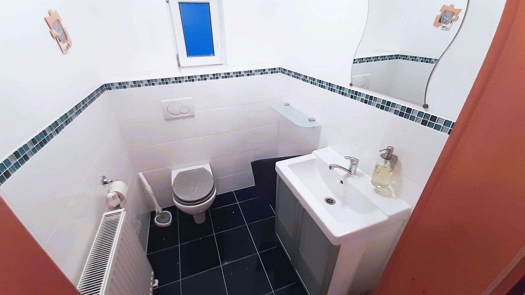 Predaj domu 196 m², pozemek 892 m², Lassee, Dolné Rakúsko Predaj domu 196 m², pozemek 892 m², Lassee, Dolné Rakúsko