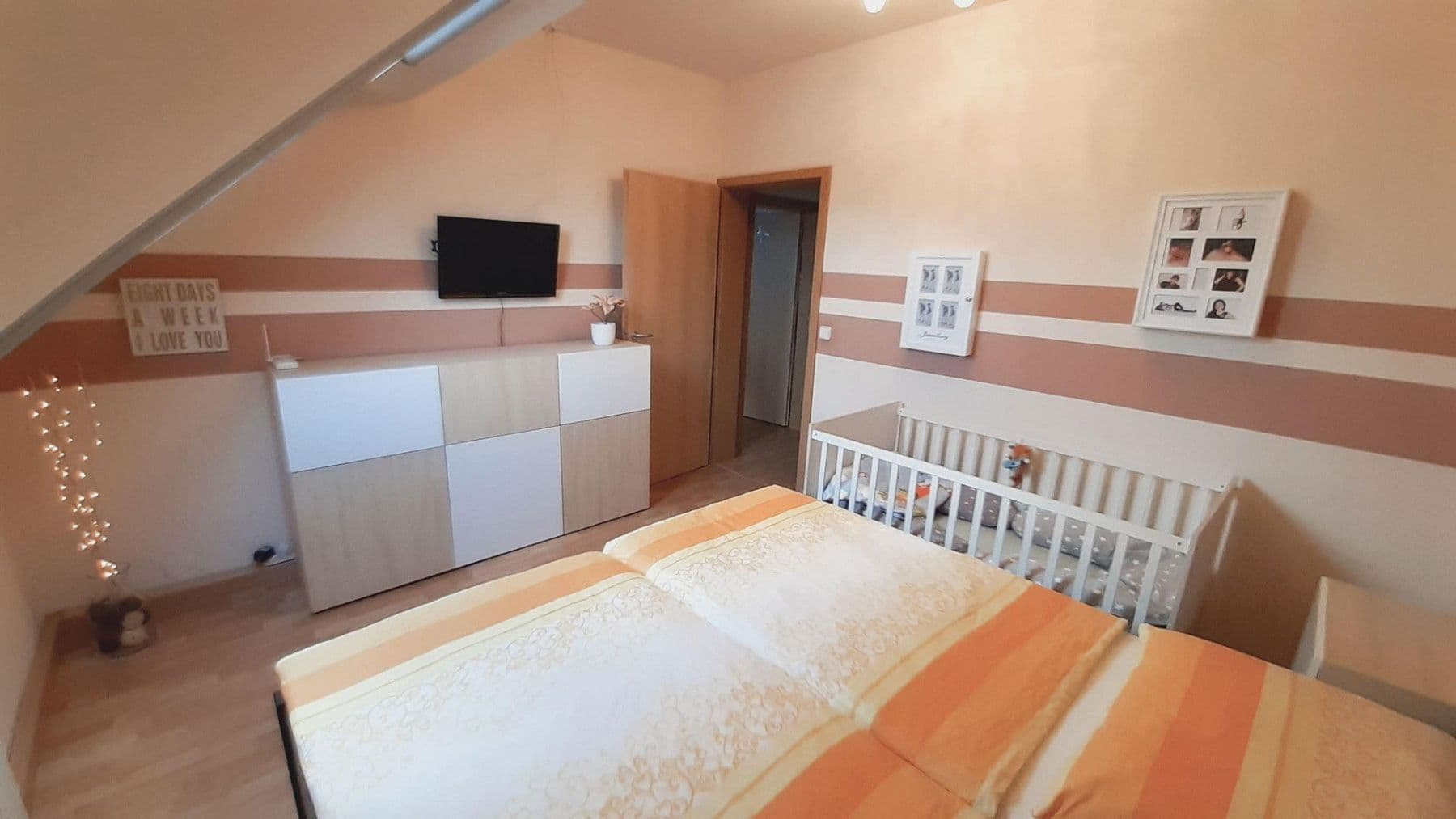 Predaj domu 196 m², pozemek 892 m², Lassee, Dolné Rakúsko Predaj domu 196 m², pozemek 892 m², Lassee, Dolné Rakúsko