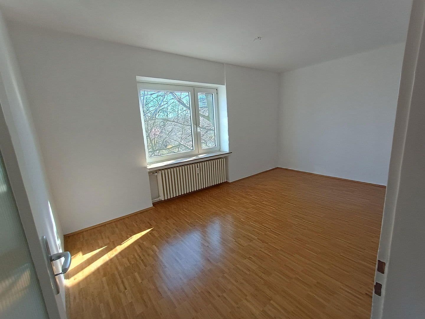 Prenájom bytu 3-izbový 74 m², Wilhelm-Crüwell-Straße 20, Dortmund, Severné Porýnie - Westfálsko Prenájom bytu 3-izbový 74 m², Wilhelm-Crüwell-Straße 20, Dortmund, Severné Porýnie - Westfálsko