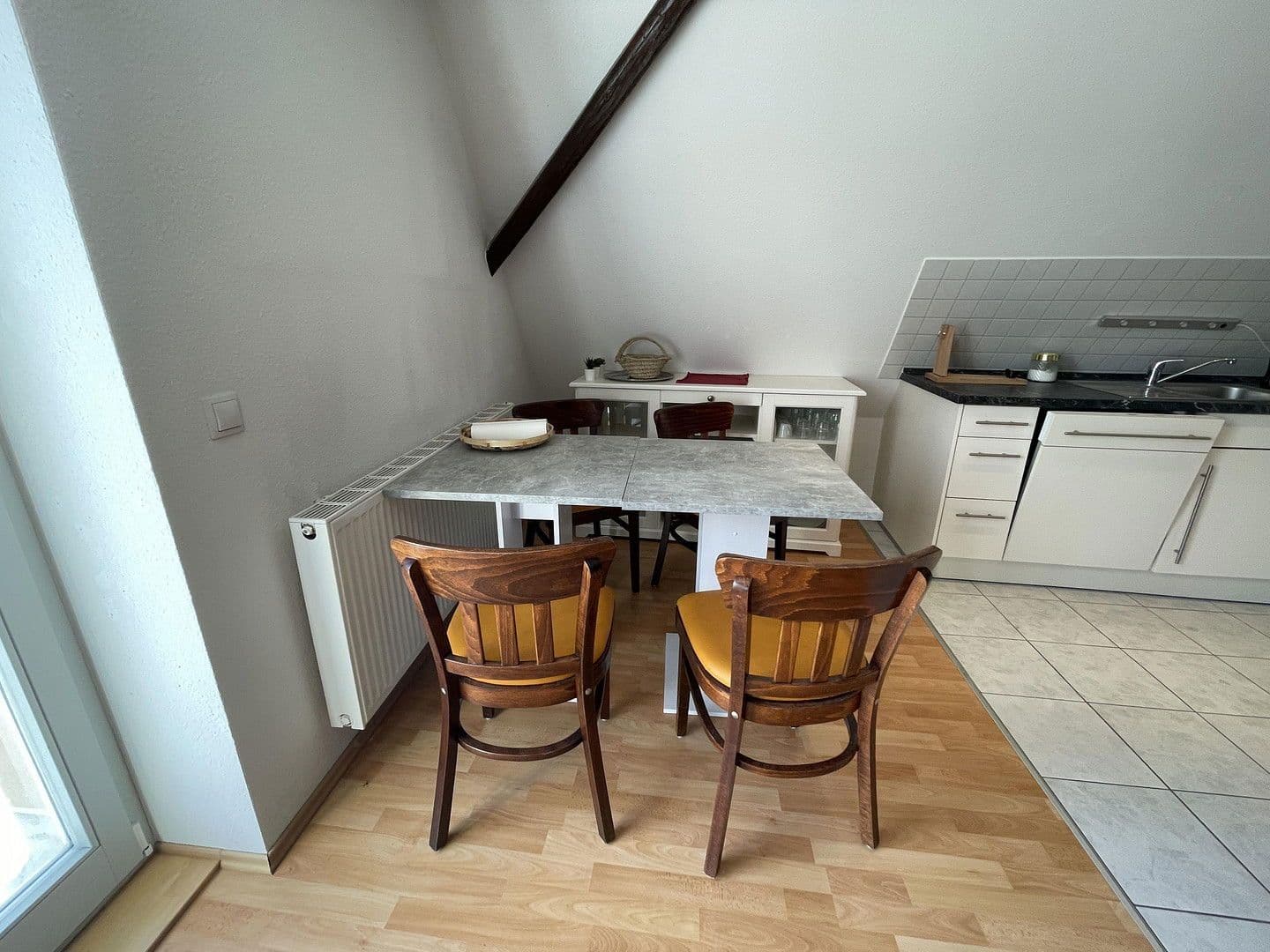 Prenájom bytu 2-izbový 57 m², Am Zehnt 9, Sinsheim, Bádensko-Wurttembersko Prenájom bytu 2-izbový 57 m², Am Zehnt 9, Sinsheim, Bádensko-Wurttembersko