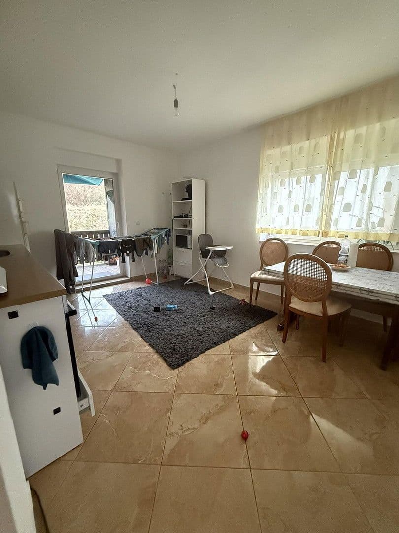 Prenájom bytu 2-izbový 53 m², Wifostr. 4, Ebrach, Bavorsko Prenájom bytu 2-izbový 53 m², Wifostr. 4, Ebrach, Bavorsko