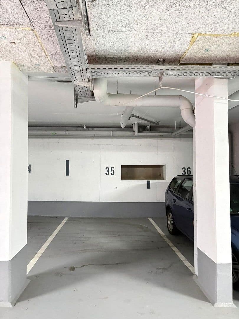 Prenájom bytu 2-izbový 61 m², Schillerstraße 10, Pfullingen, Bádensko-Wurttembersko Prenájom bytu 2-izbový 61 m², Schillerstraße 10, Pfullingen, Bádensko-Wurttembersko