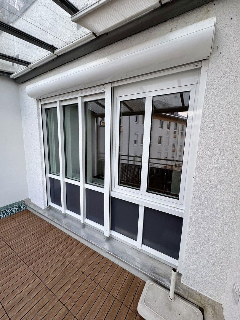 Prenájom bytu 4-izbový 90 m², Köglweg 17, Taufkirchen, Bavorsko Prenájom bytu 4-izbový 90 m², Köglweg 17, Taufkirchen, Bavorsko