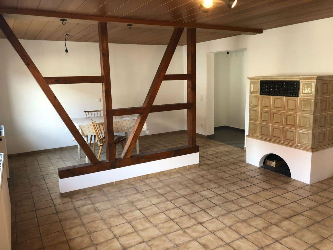 Prenájom domu 110 m², pozemek 125 m², Nürtingen, Bádensko-Wurttembersko Prenájom domu 110 m², pozemek 125 m², Nürtingen, Bádensko-Wurttembersko