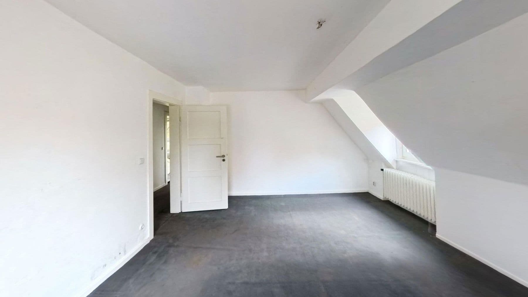 Predaj domu 123 m², pozemek 1.041 m², Herrmann-Löns-Weg 37, Salzgitter, Dolné Sasko Predaj domu 123 m², pozemek 1.041 m², Herrmann-Löns-Weg 37, Salzgitter, Dolné Sasko