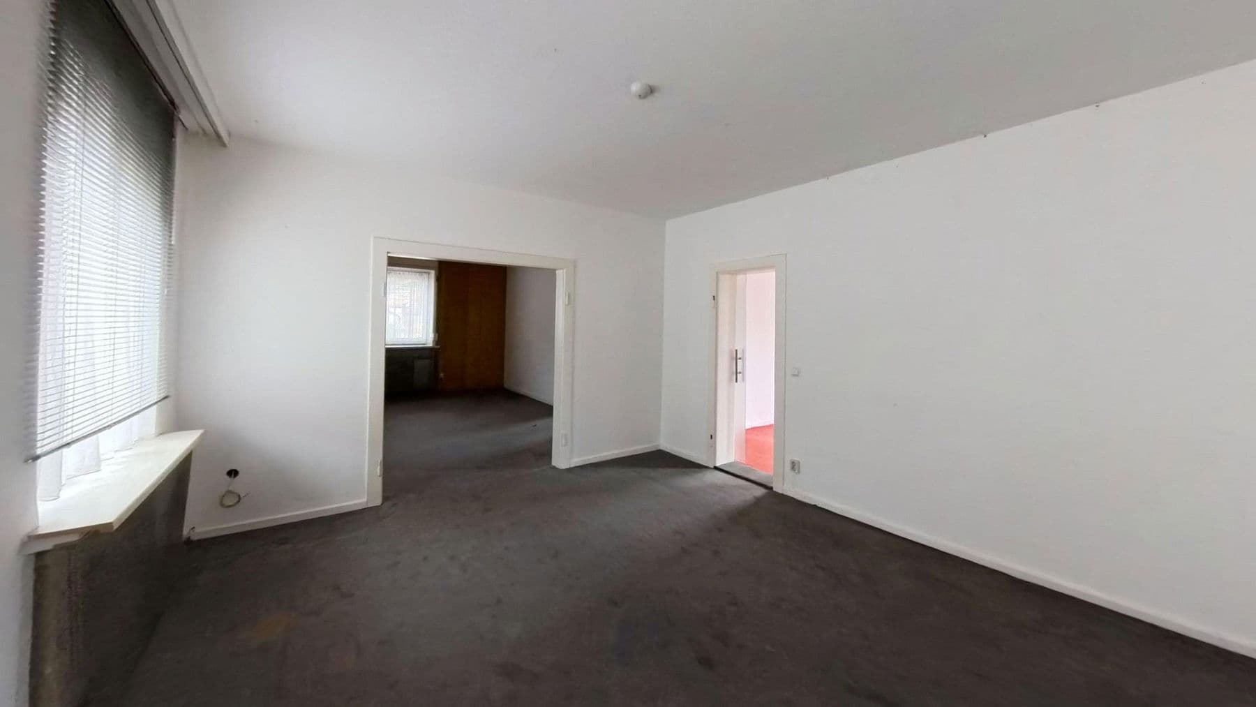Predaj domu 123 m², pozemek 1.041 m², Herrmann-Löns-Weg 37, Salzgitter, Dolné Sasko Predaj domu 123 m², pozemek 1.041 m², Herrmann-Löns-Weg 37, Salzgitter, Dolné Sasko