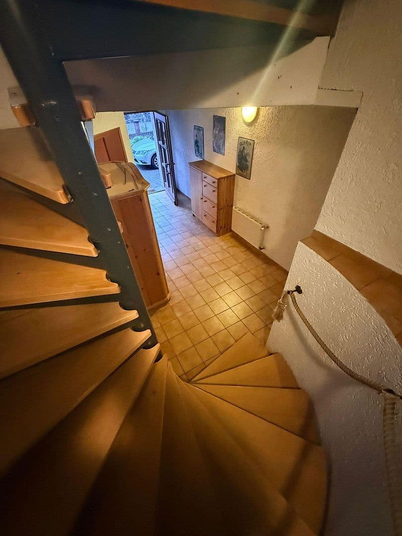 Prenájom domu 100 m², pozemek 250 m², Dorfstraße 6, Neuwied, Porýnie-Falcko Prenájom domu 100 m², pozemek 250 m², Dorfstraße 6, Neuwied, Porýnie-Falcko