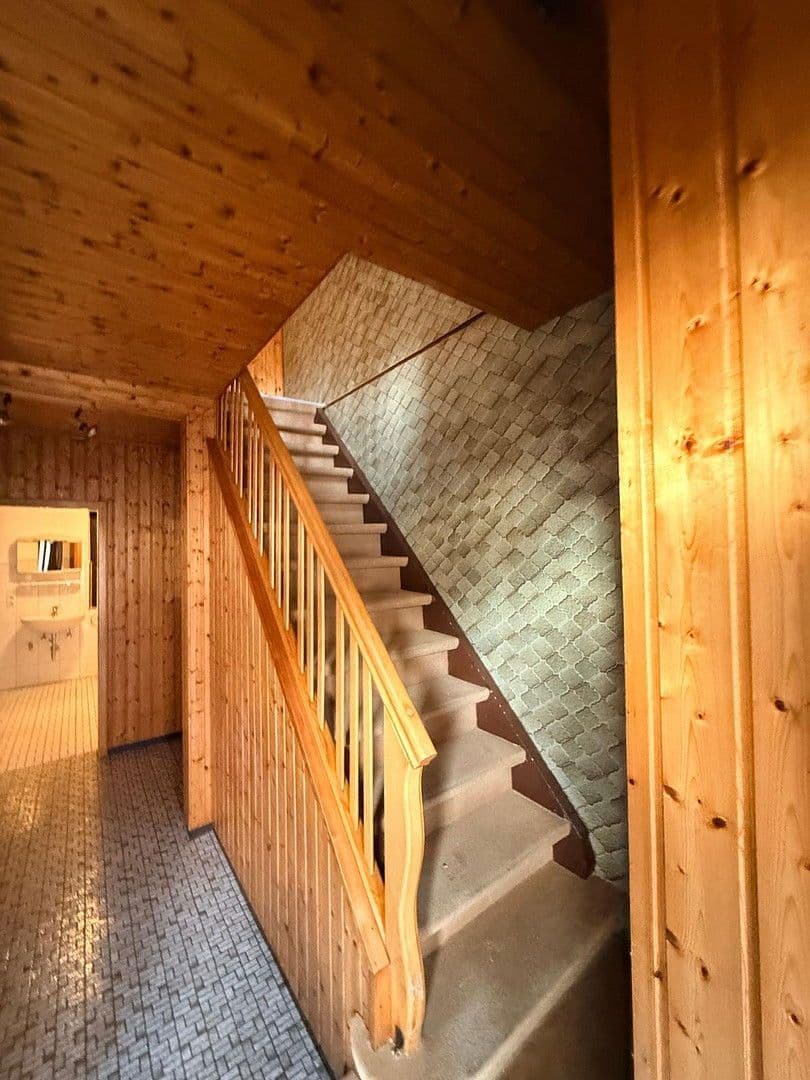 Prenájom domu 100 m², pozemek 250 m², Dorfstraße 6, Neuwied, Porýnie-Falcko Prenájom domu 100 m², pozemek 250 m², Dorfstraße 6, Neuwied, Porýnie-Falcko