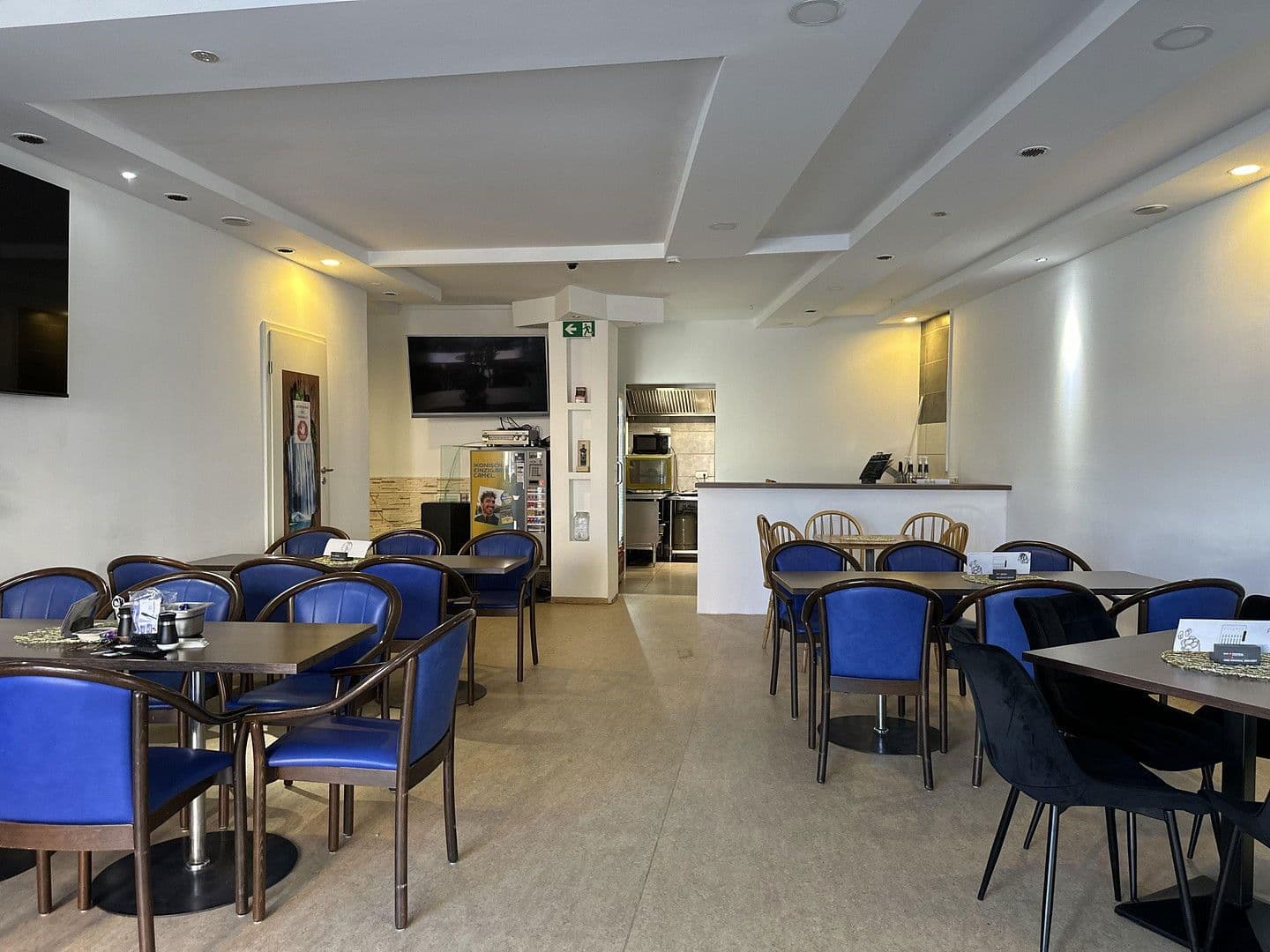 Predaj domu 816 m², pozemek 680 m², Arnstorf, Bavorsko Predaj domu 816 m², pozemek 680 m², Arnstorf, Bavorsko