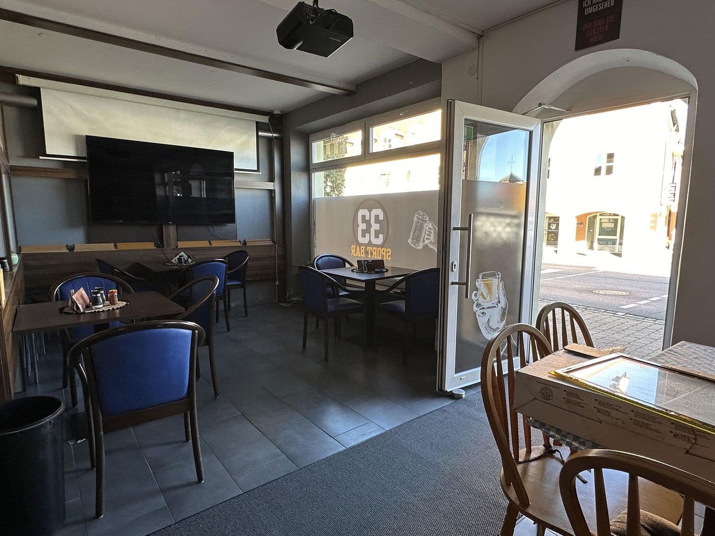 Predaj domu 816 m², pozemek 680 m², Arnstorf, Bavorsko Predaj domu 816 m², pozemek 680 m², Arnstorf, Bavorsko