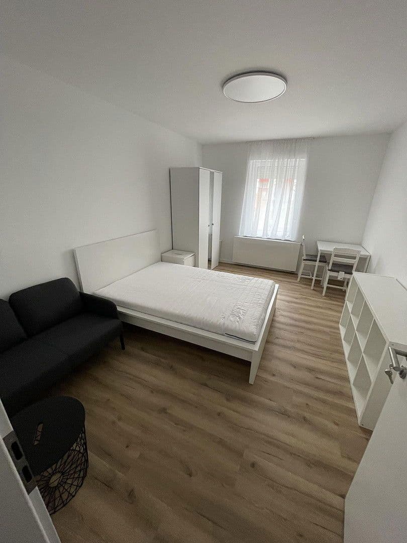 Prenájom bytu 16 m², Ostendstraße 12, Stuttgart, Bádensko-Wurttembersko Prenájom bytu 16 m², Ostendstraße 12, Stuttgart, Bádensko-Wurttembersko