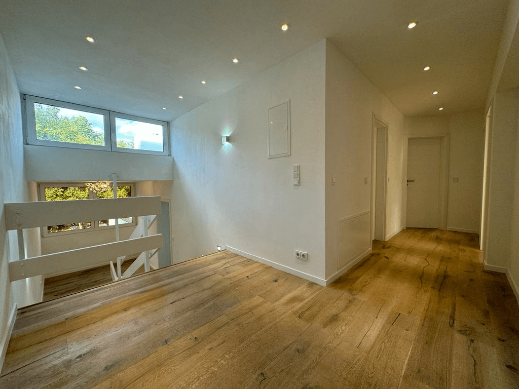 Predaj domu 280 m², pozemek 294 m², Darmstadt, Hesensko Predaj domu 280 m², pozemek 294 m², Darmstadt, Hesensko