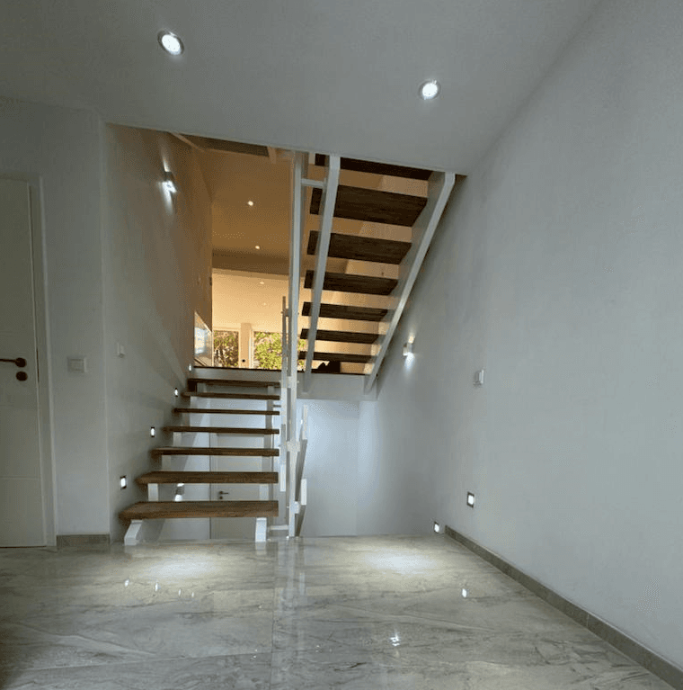 Predaj domu 280 m², pozemek 294 m², Darmstadt, Hesensko Predaj domu 280 m², pozemek 294 m², Darmstadt, Hesensko