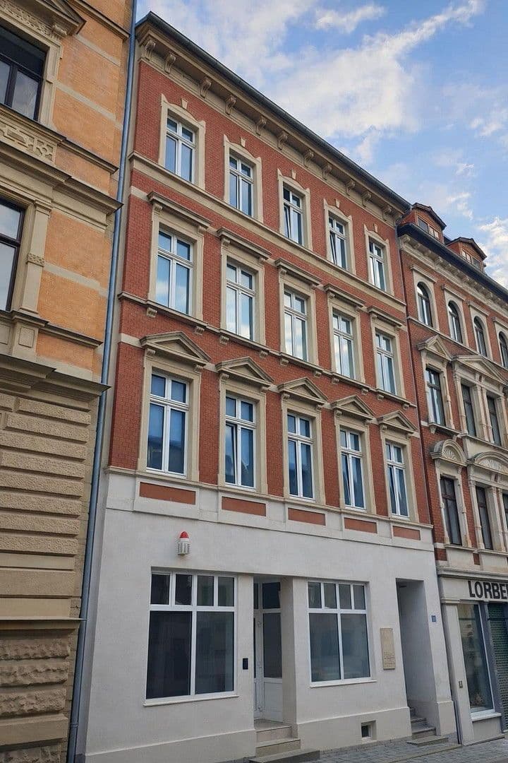 Prenájom bytu 4-izbový 90 m², Messerschmiedestr. 22, Zeitz, Sasko-Anhaltsko Prenájom bytu 4-izbový 90 m², Messerschmiedestr. 22, Zeitz, Sasko-Anhaltsko