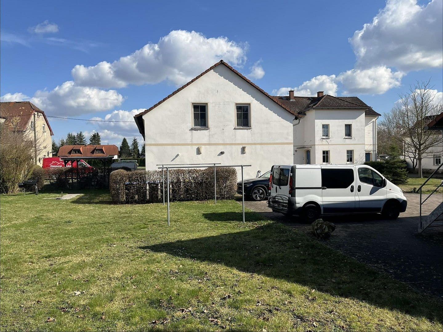 Predaj domu 780 m², pozemek 3.560 m², Lobstädter Straße 11, Neukieritzsch, Sasko Predaj domu 780 m², pozemek 3.560 m², Lobstädter Straße 11, Neukieritzsch, Sasko