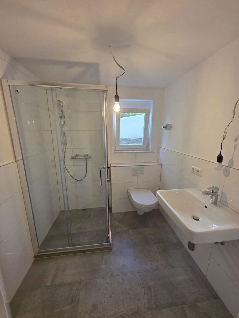 Predaj domu 135 m², pozemek 305 m², Böllatstrasse 14, Nürtingen, Bádensko-Wurttembersko Predaj domu 135 m², pozemek 305 m², Böllatstrasse 14, Nürtingen, Bádensko-Wurttembersko