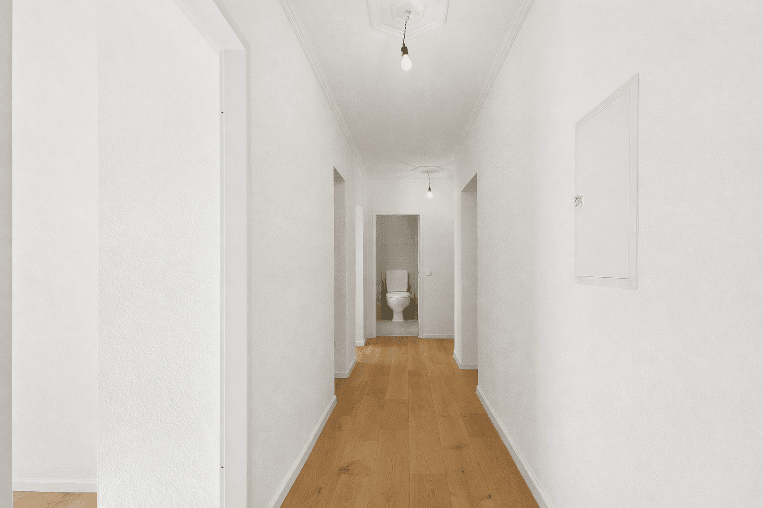 Predaj bytu 3-izbový 92 m², Berlin, Berlín Predaj bytu 3-izbový 92 m², Berlin, Berlín