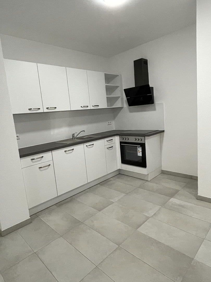 Prenájom bytu 3-izbový 72 m², Burgstetten, Bádensko-Wurttembersko Prenájom bytu 3-izbový 72 m², Burgstetten, Bádensko-Wurttembersko