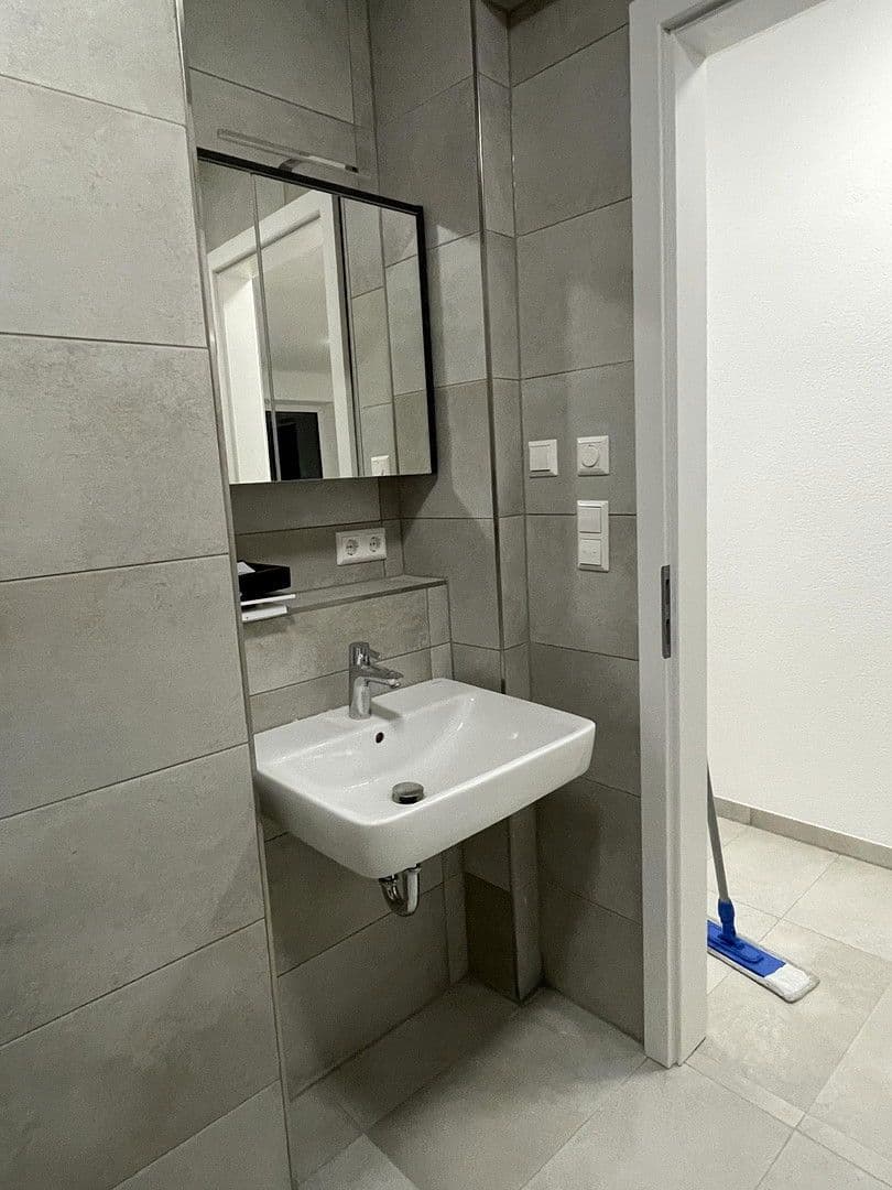 Prenájom bytu 3-izbový 72 m², Burgstetten, Bádensko-Wurttembersko Prenájom bytu 3-izbový 72 m², Burgstetten, Bádensko-Wurttembersko