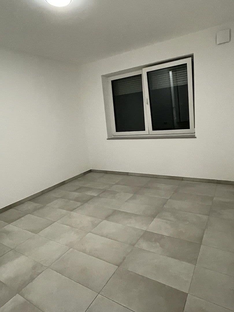 Prenájom bytu 3-izbový 72 m², Burgstetten, Bádensko-Wurttembersko Prenájom bytu 3-izbový 72 m², Burgstetten, Bádensko-Wurttembersko