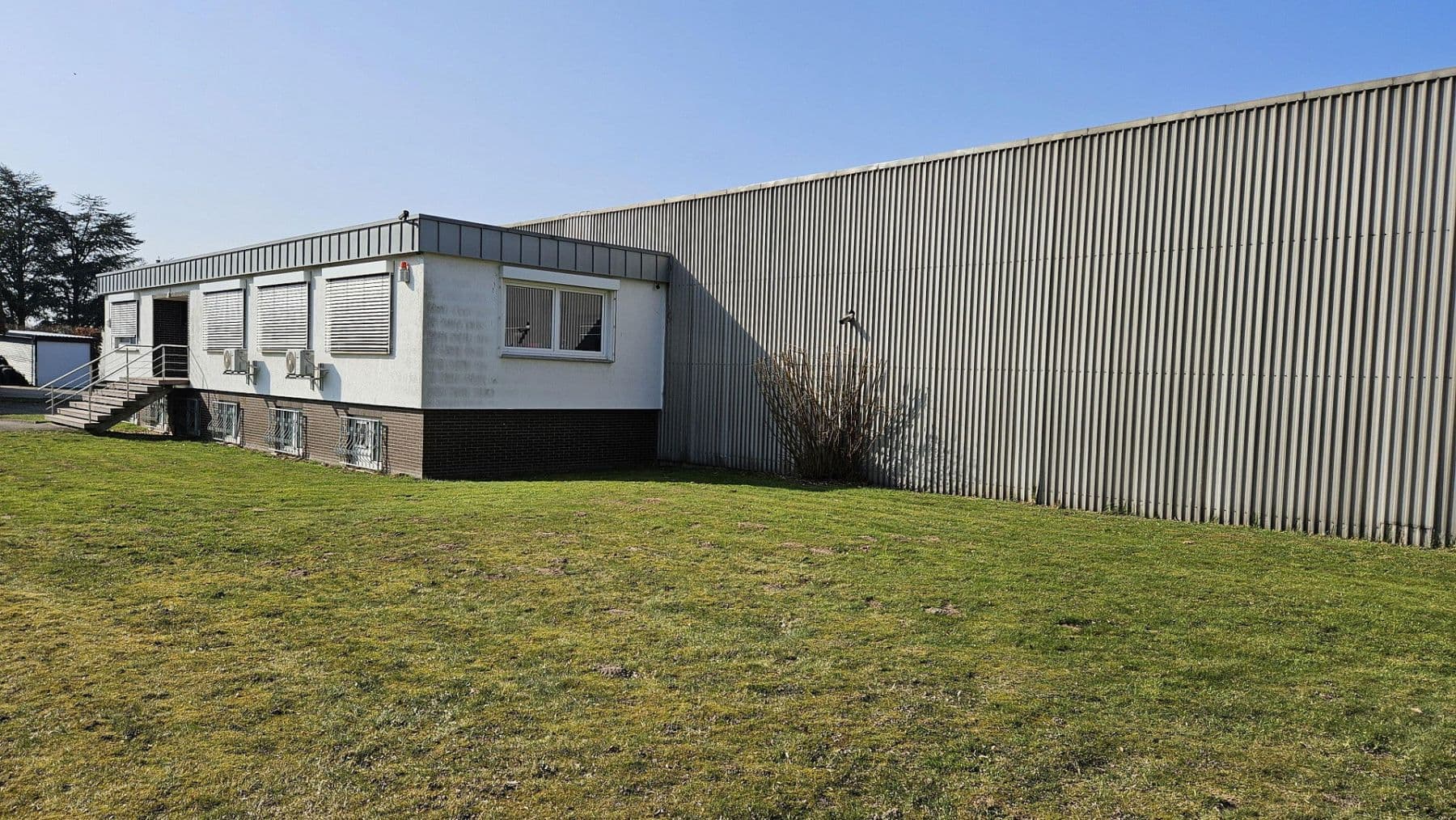 Prenájom nebytového priestoru 5.676 m², Industriestraße 2, Kalletal, Severné Porýnie - Westfálsko Prenájom nebytového priestoru 5.676 m², Industriestraße 2, Kalletal, Severné Porýnie - Westfálsko