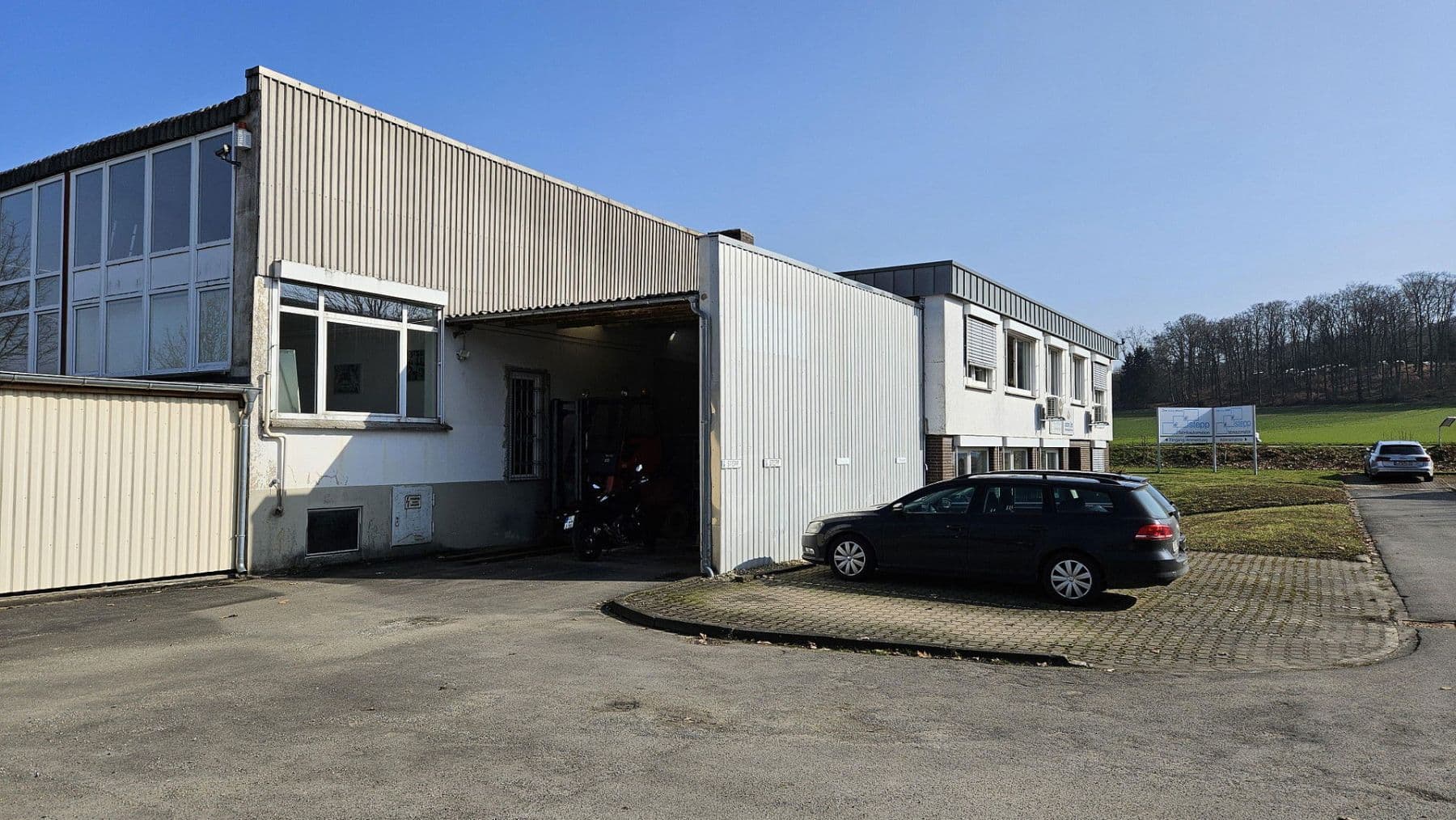 Prenájom nebytového priestoru 5.676 m², Industriestraße 2, Kalletal, Severné Porýnie - Westfálsko Prenájom nebytového priestoru 5.676 m², Industriestraße 2, Kalletal, Severné Porýnie - Westfálsko