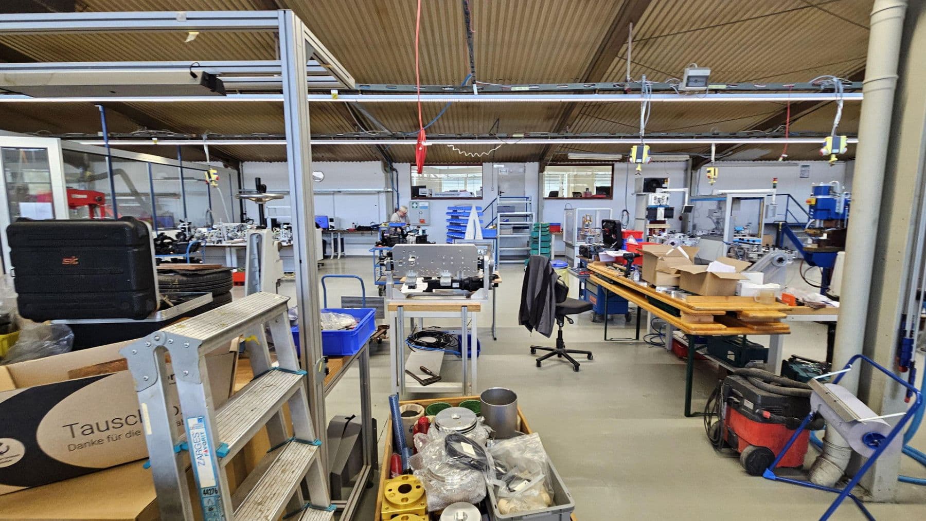 Prenájom nebytového priestoru 5.676 m², Industriestraße 2, Kalletal, Severné Porýnie - Westfálsko Prenájom nebytového priestoru 5.676 m², Industriestraße 2, Kalletal, Severné Porýnie - Westfálsko