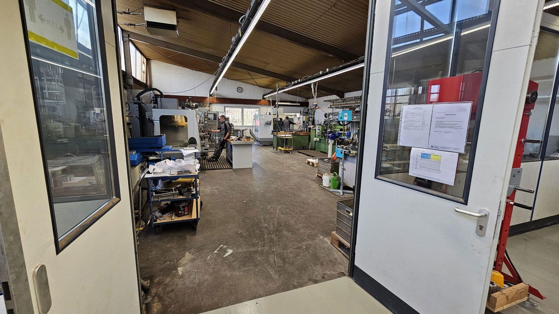 Prenájom nebytového priestoru 5.676 m², Industriestraße 2, Kalletal, Severné Porýnie - Westfálsko Prenájom nebytového priestoru 5.676 m², Industriestraße 2, Kalletal, Severné Porýnie - Westfálsko