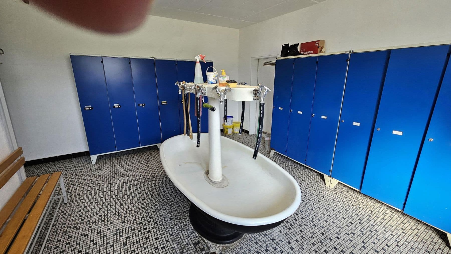 Prenájom nebytového priestoru 5.676 m², Industriestraße 2, Kalletal, Severné Porýnie - Westfálsko Prenájom nebytového priestoru 5.676 m², Industriestraße 2, Kalletal, Severné Porýnie - Westfálsko