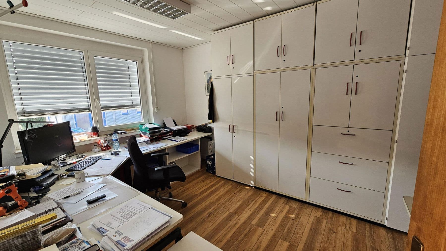 Prenájom nebytového priestoru 5.676 m², Industriestraße 2, Kalletal, Severné Porýnie - Westfálsko Prenájom nebytového priestoru 5.676 m², Industriestraße 2, Kalletal, Severné Porýnie - Westfálsko