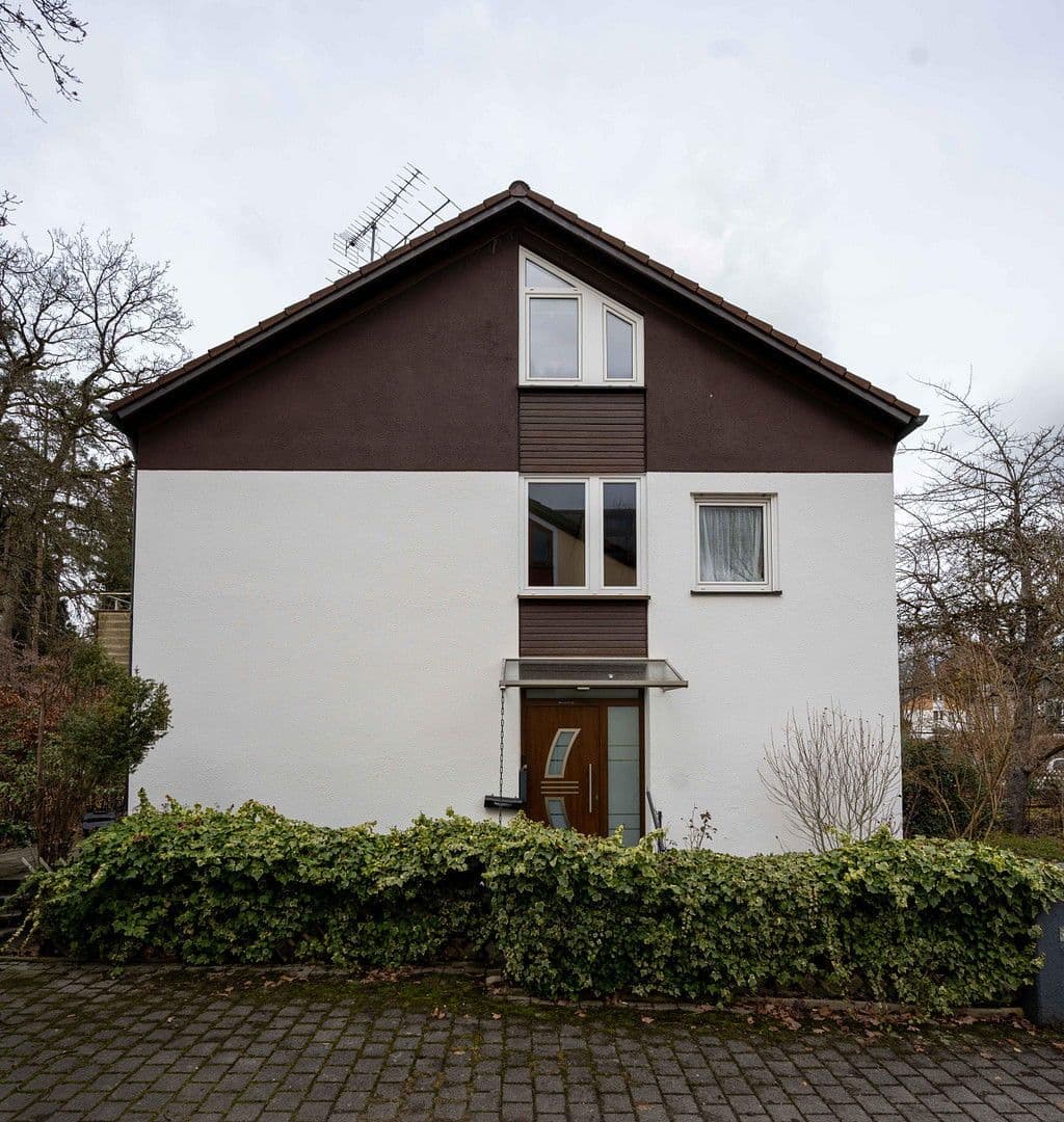 Predaj domu 110 m², pozemek 530 m², Anton-Bruckner-Str. 44, Vaterstetten, Bavorsko Predaj domu 110 m², pozemek 530 m², Anton-Bruckner-Str. 44, Vaterstetten, Bavorsko