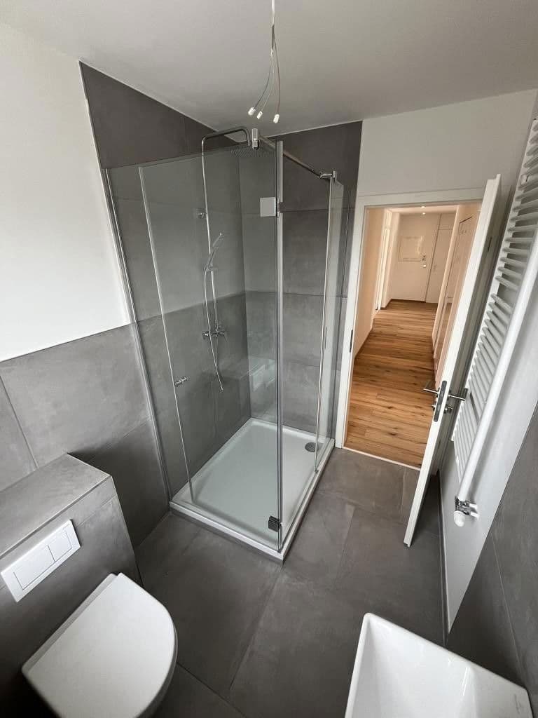 Prenájom bytu 4-izbový 93 m², Nürnberg, Bavorsko Prenájom bytu 4-izbový 93 m², Nürnberg, Bavorsko