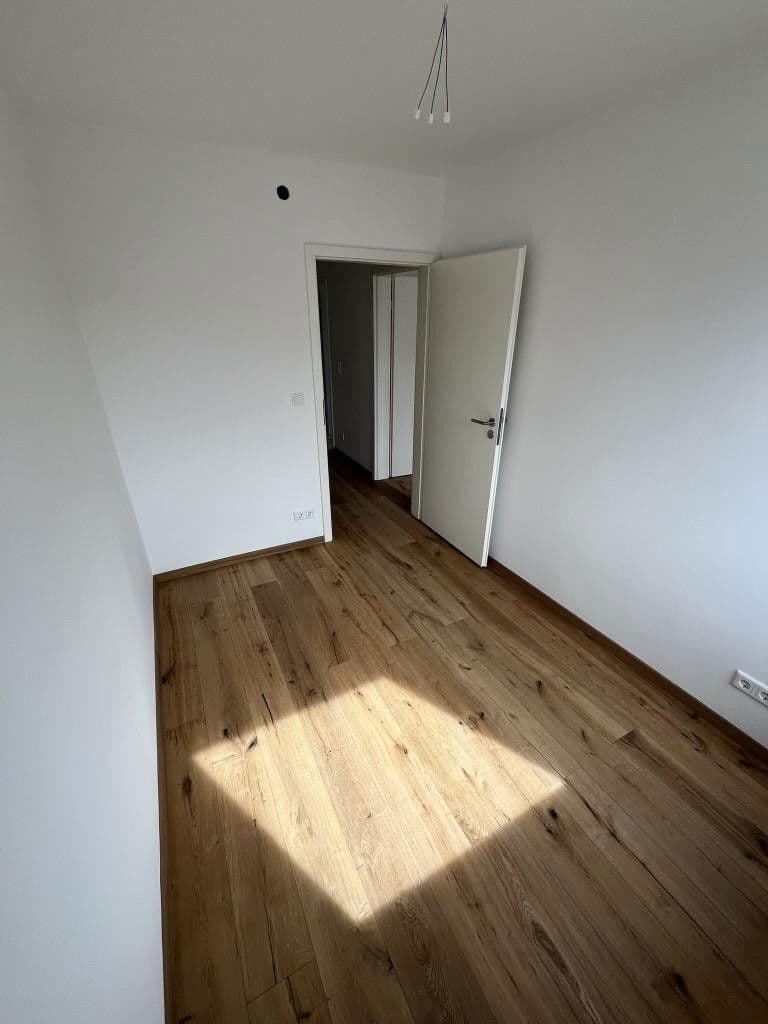 Prenájom bytu 4-izbový 93 m², Nürnberg, Bavorsko Prenájom bytu 4-izbový 93 m², Nürnberg, Bavorsko