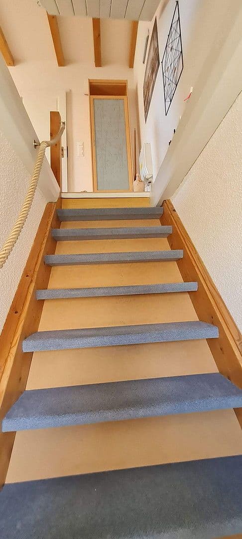 Predaj domu 90 m², pozemek 241 m², Hirschbergstrasse 110, Balingen, Bádensko-Wurttembersko Predaj domu 90 m², pozemek 241 m², Hirschbergstrasse 110, Balingen, Bádensko-Wurttembersko