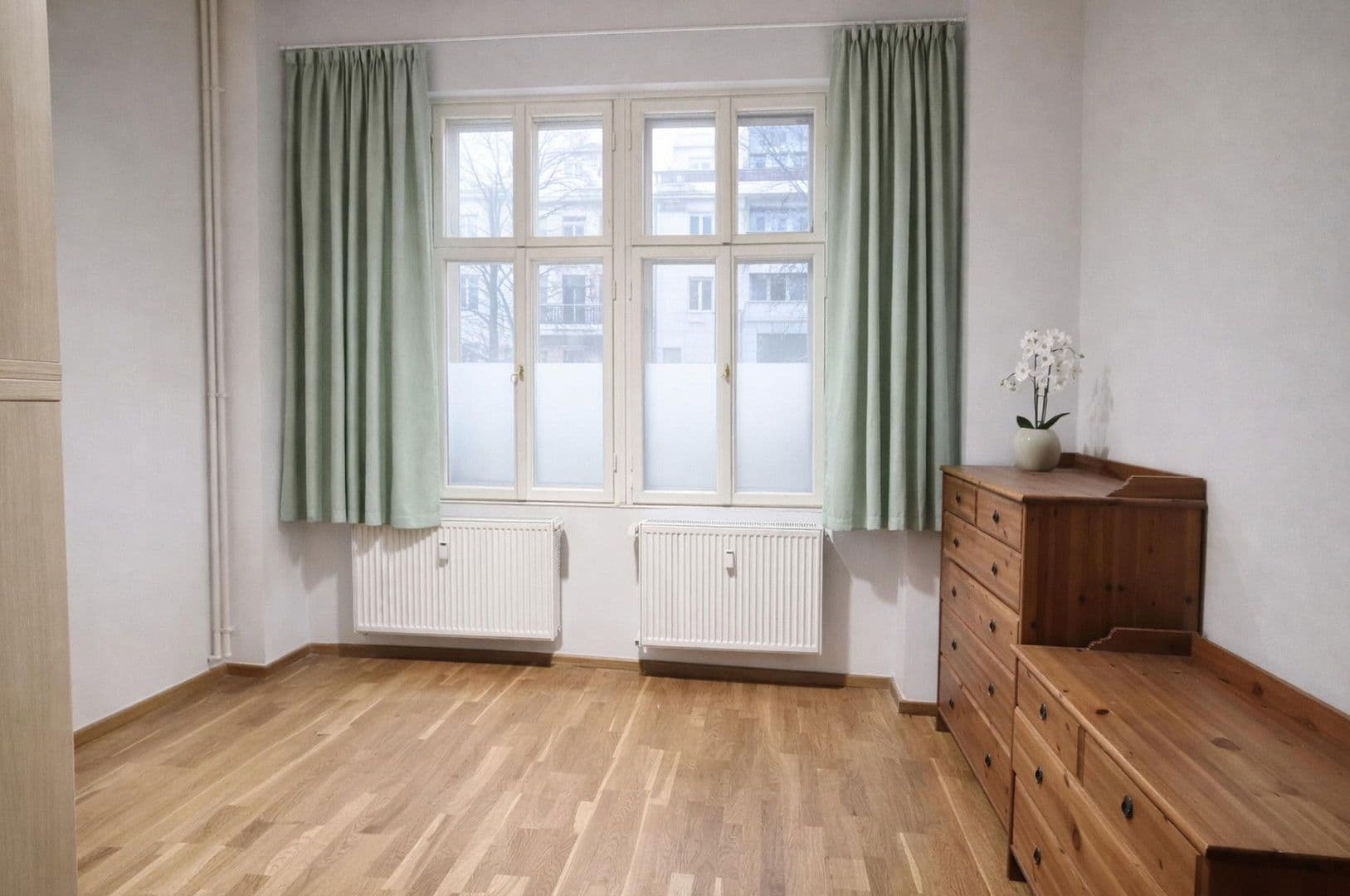 Prenájom bytu 2-izbový 55 m², Stargader Str. 37, Berlin, Berlín Prenájom bytu 2-izbový 55 m², Stargader Str. 37, Berlin, Berlín